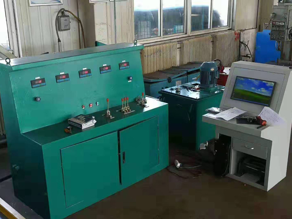 立柱電腦試驗臺